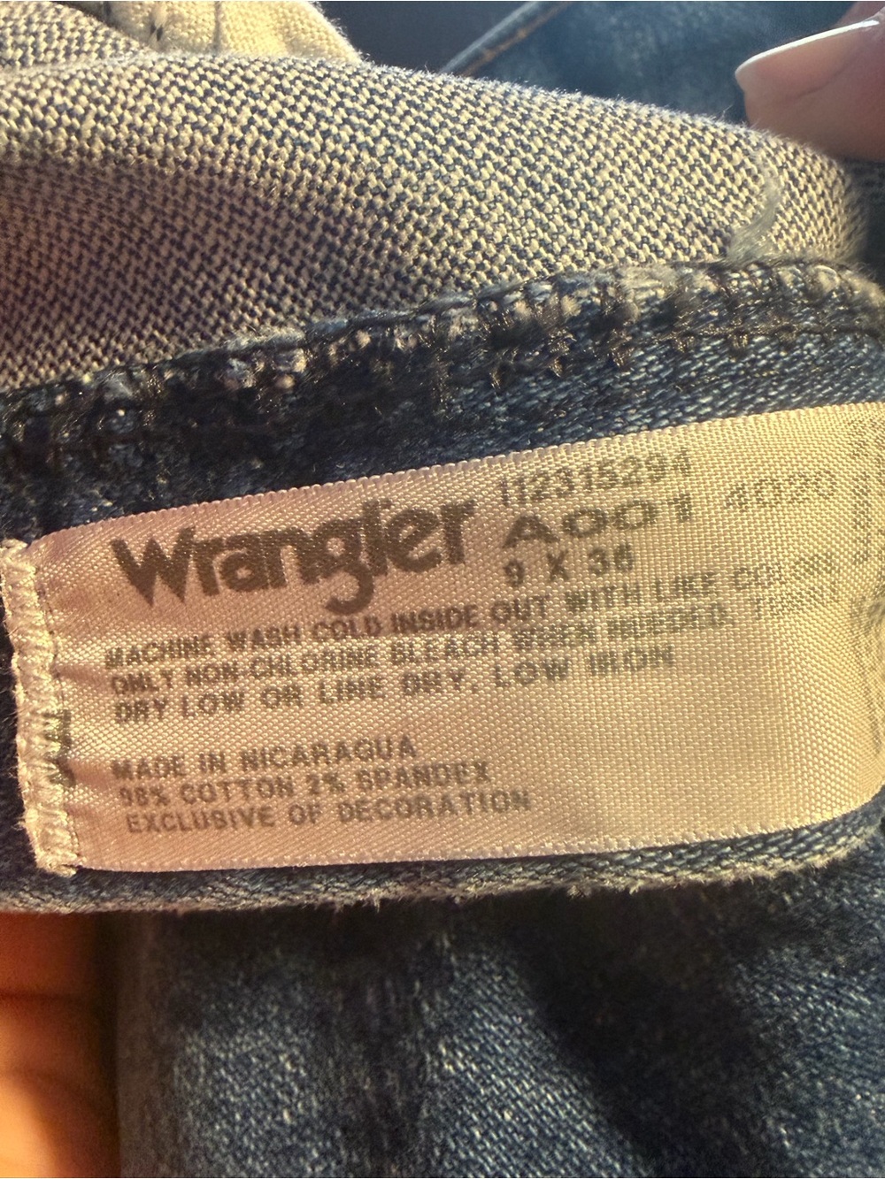 Wrangler Denim Jeans Label - Blue and Tan